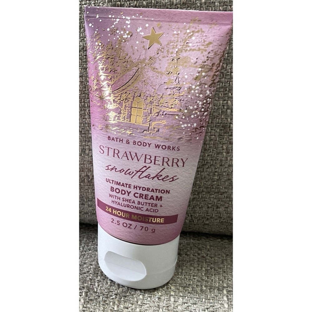 BATH & BODY WORKS STRAWBERRY SNOWFLAKES ULTRA Moisturizer BODY CREAM Lotion MINI